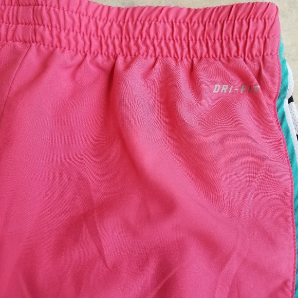 Nike Dri-Fit Athletic Shorts Womens XS - Picture 7 of 8